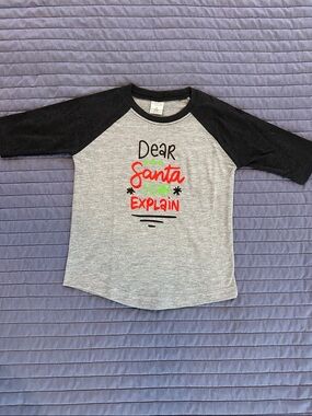 Kids Grey & Black 'Dear Santa I Can Explain' Raglan Tee - Holiday Graphic